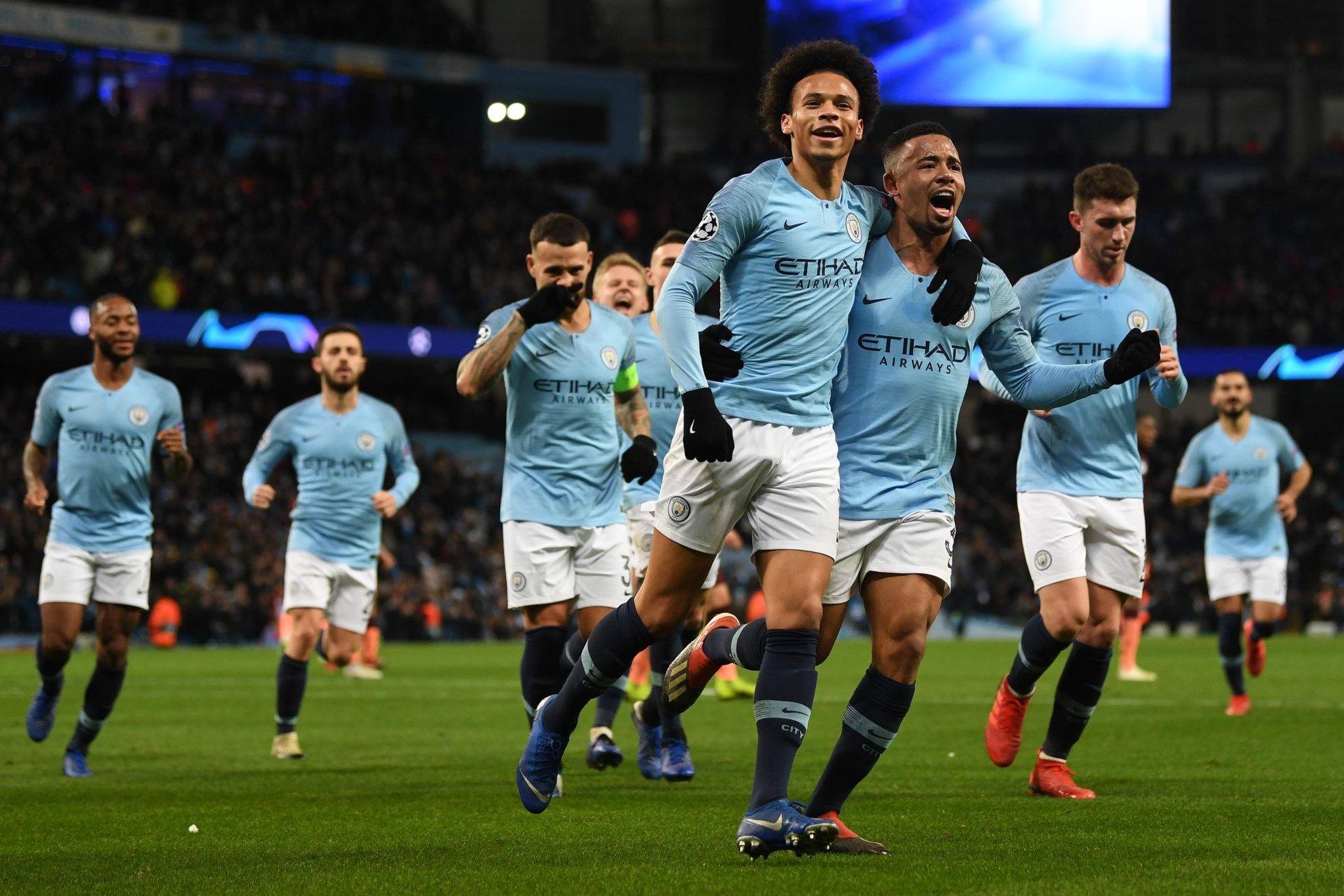 并利用反击 并利用反击